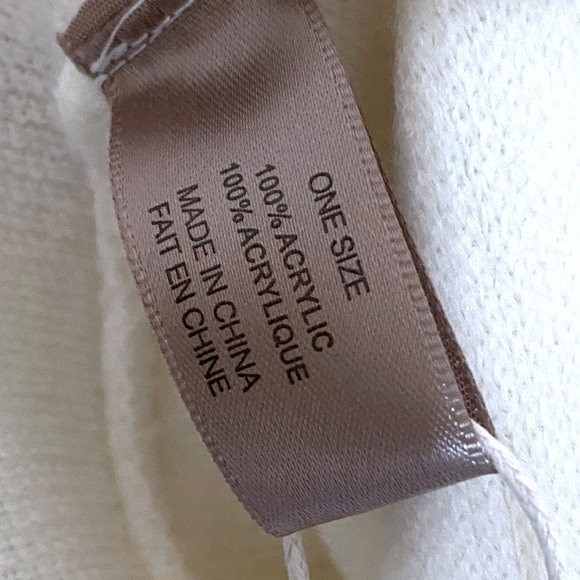 Anthropologie Asymmetrical Poncho Lightweight Ivory Knit Women’s One Size NWT - Picture 10 of 10